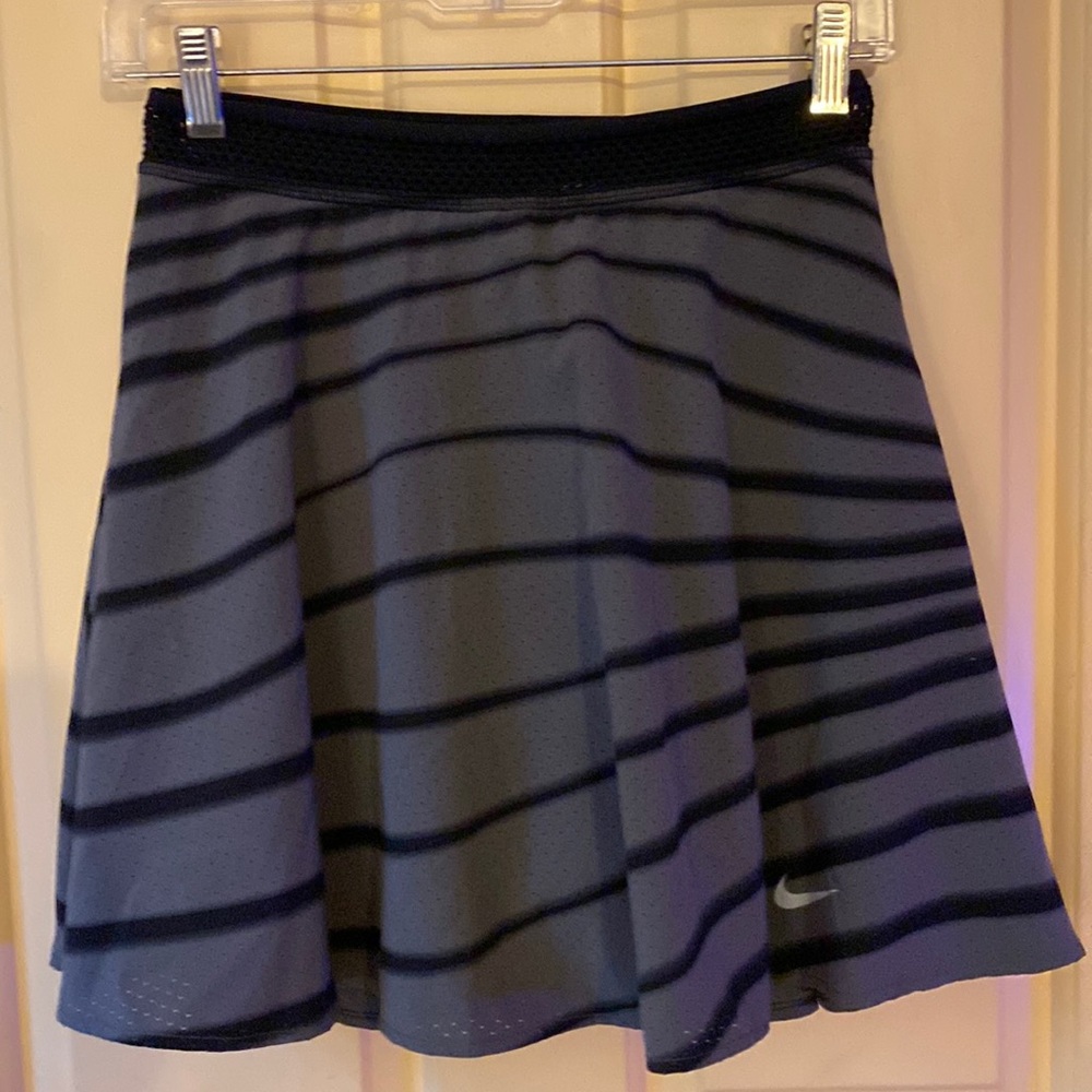 Nike Skirt Size S